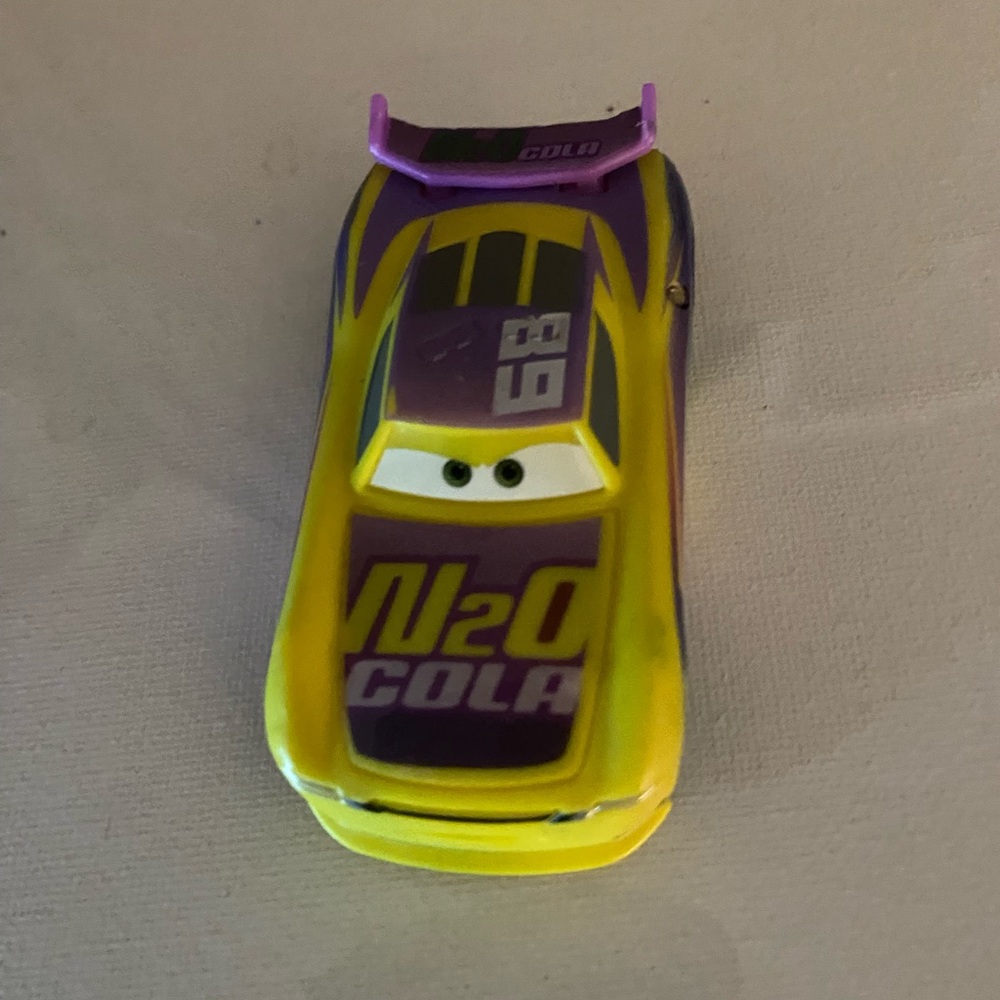 Source Unknown Yellow & Purple Race Car Toy with Spoiler
